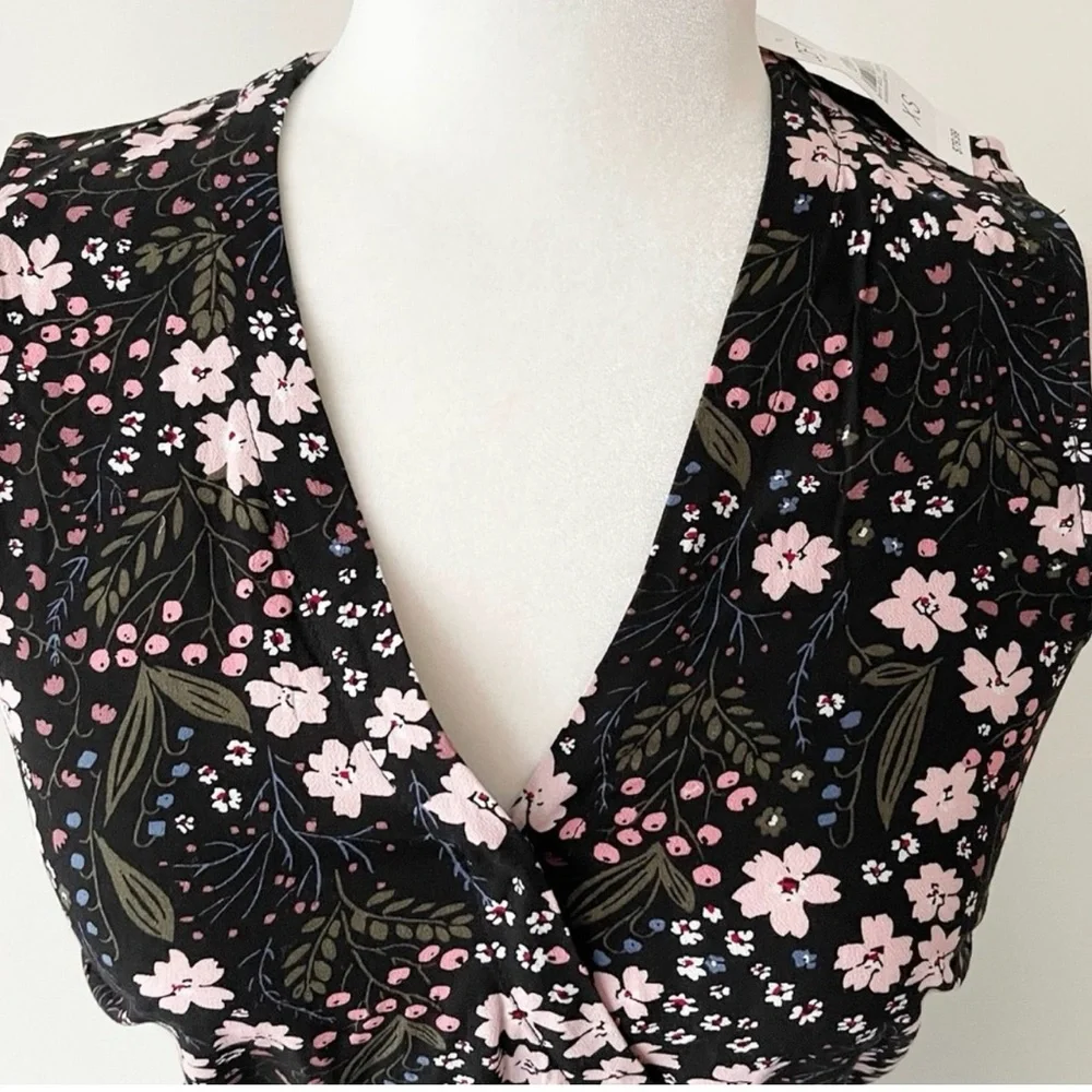 LOFT Outlet | Black/Pink Floral Sleeveless Wrap Dress - Picture 2 of 3